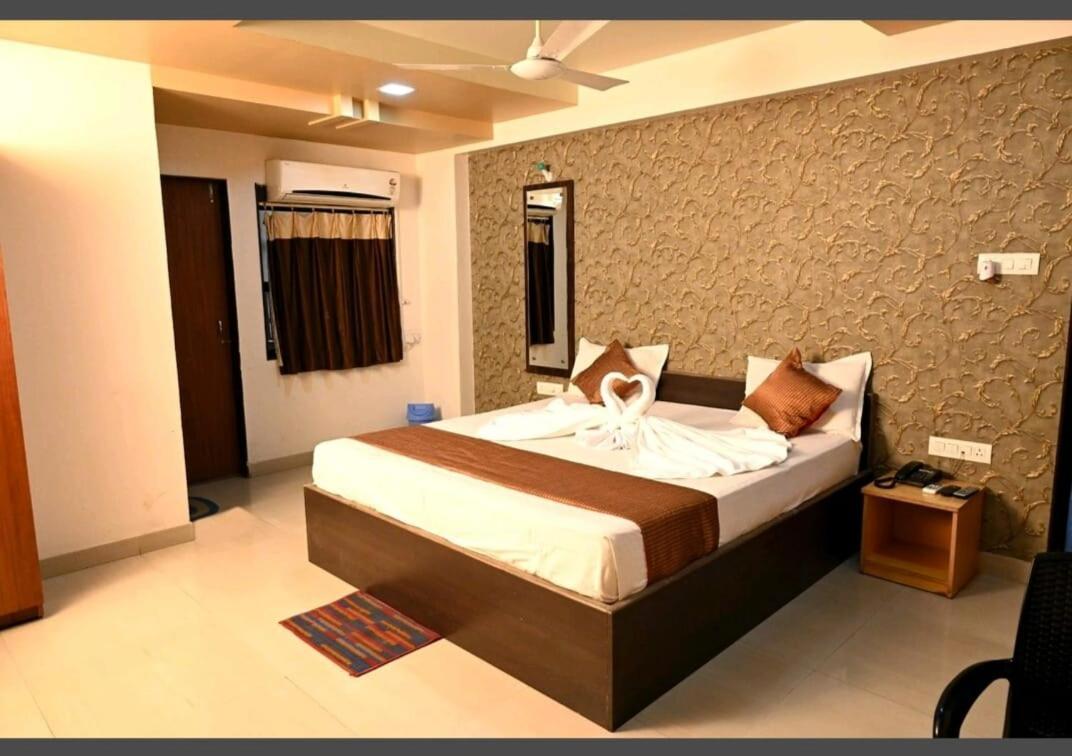 Hotel Sukh Sagar Somnāth Exteriér fotografie